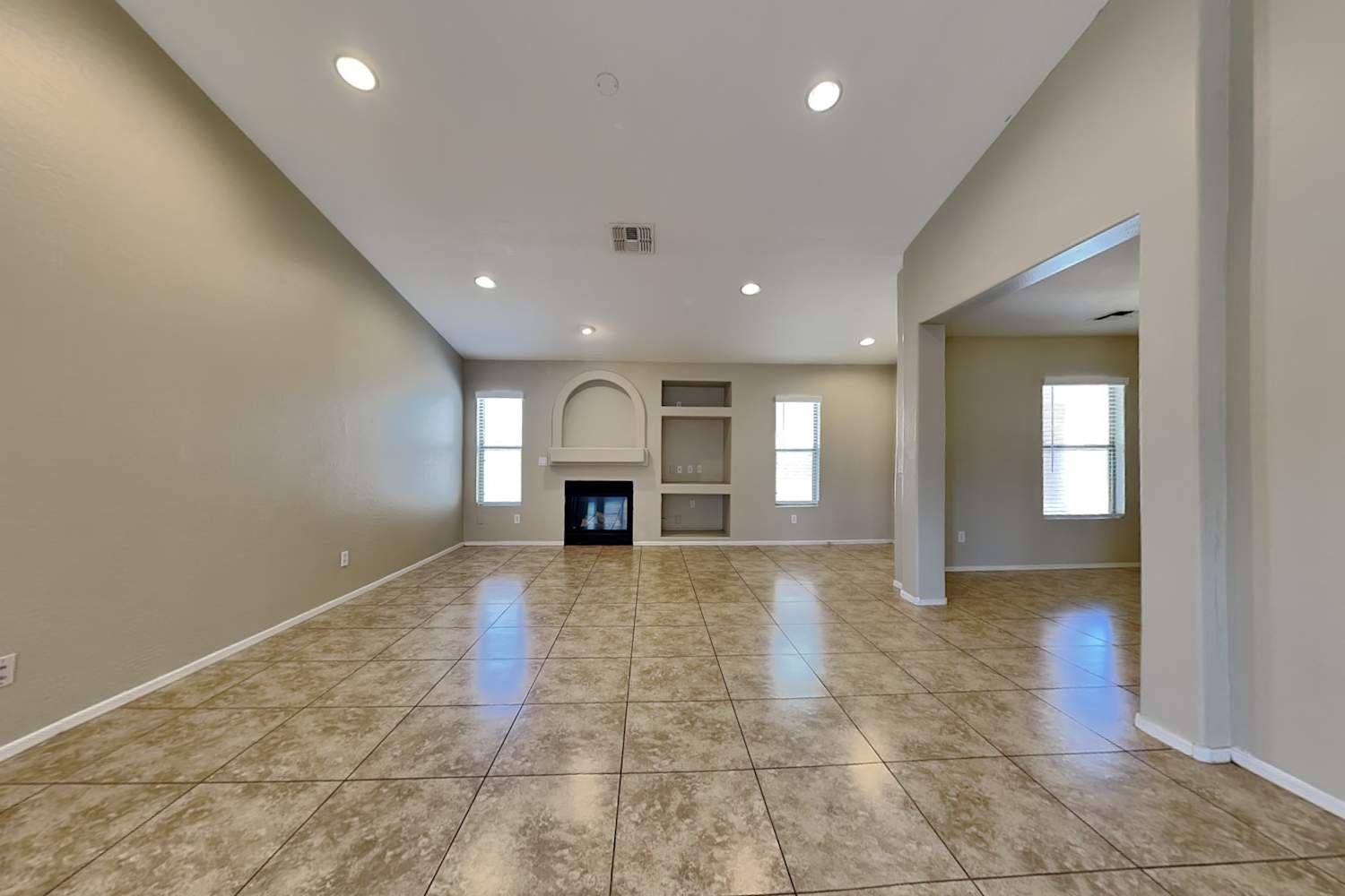 45055 W Portabello Rd photo 3