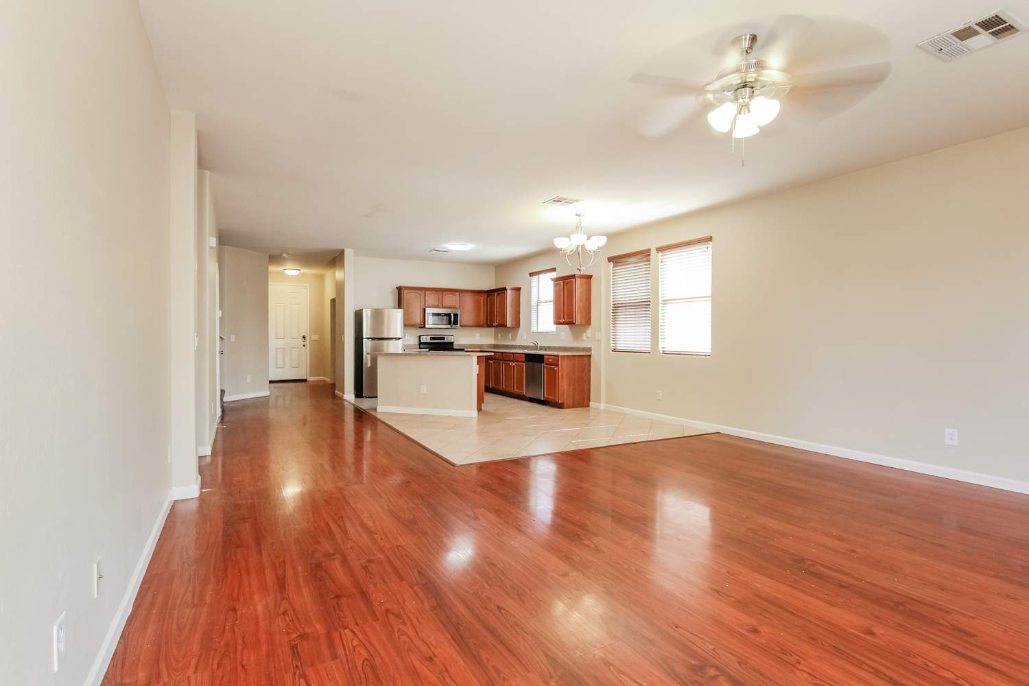 45667 W Tucker Rd photo 5