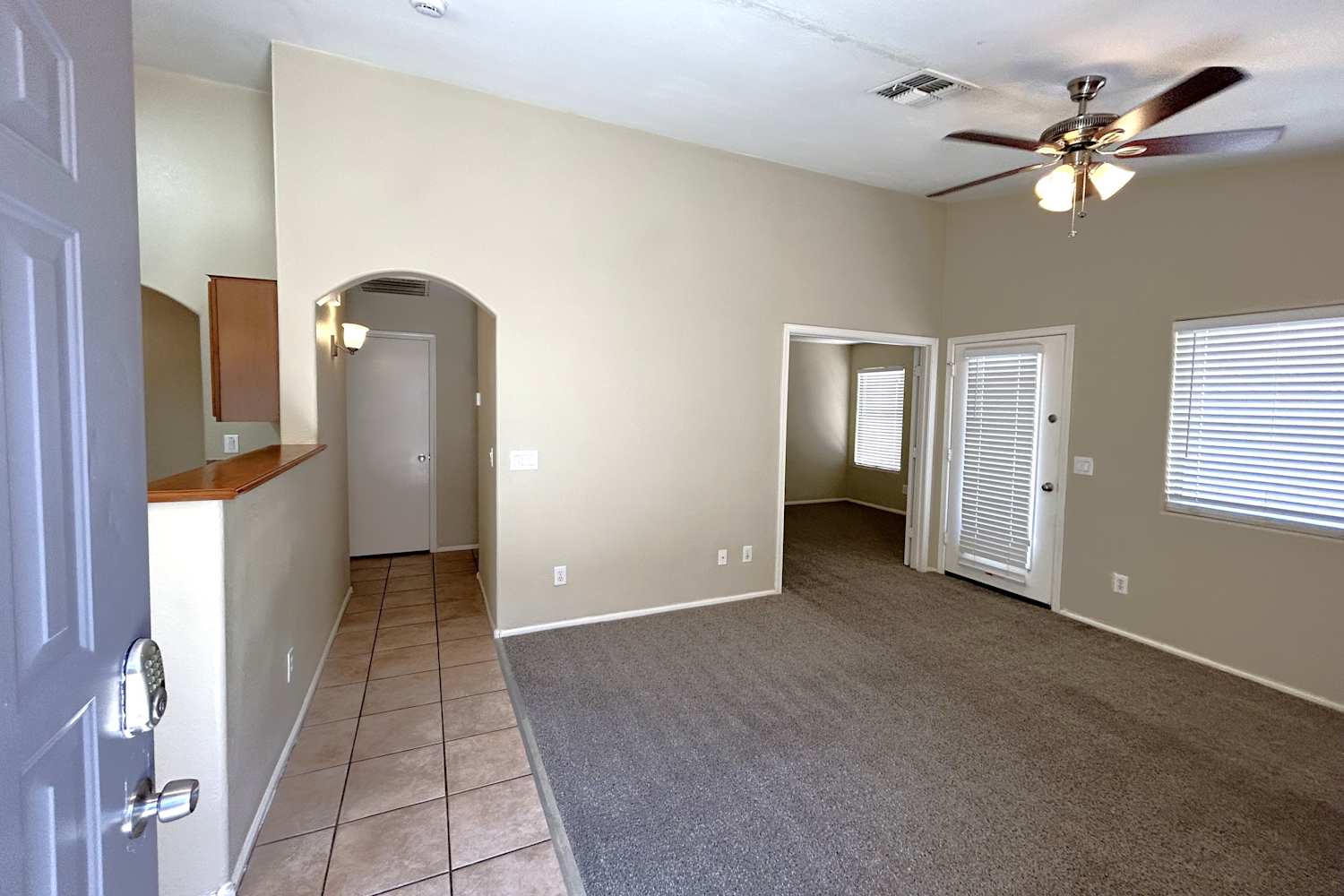 16661 W Latham St photo 3