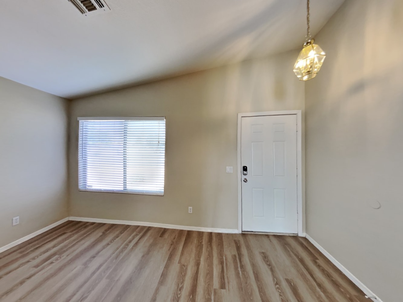 8182 N 88th Ln photo 3