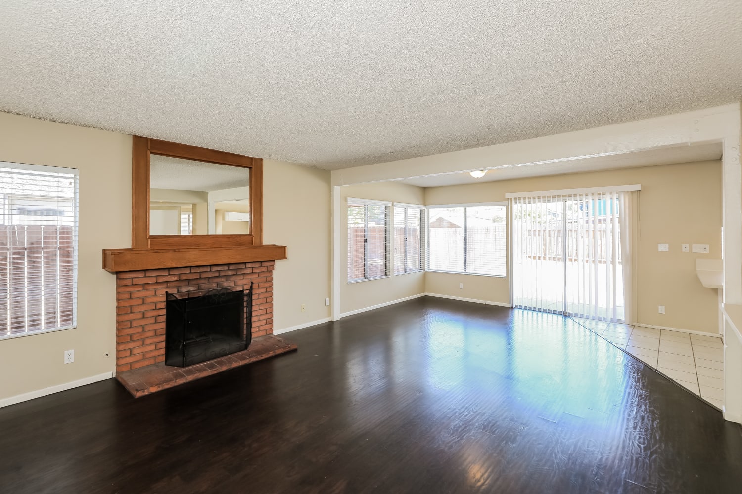 23476 Seafarer Way photo 5