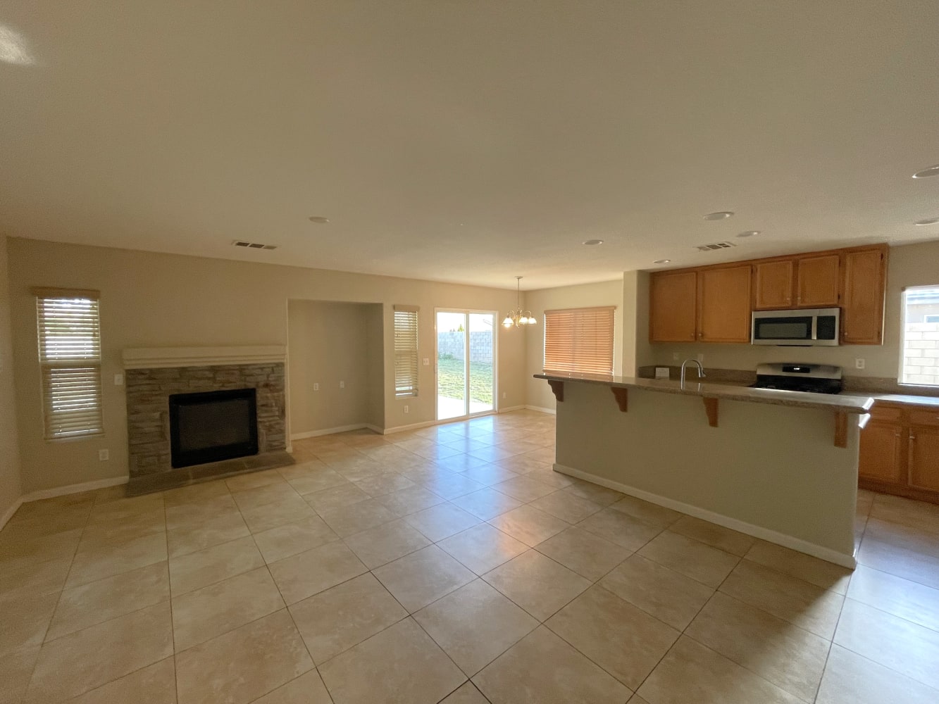1529 Granville Way photo 3