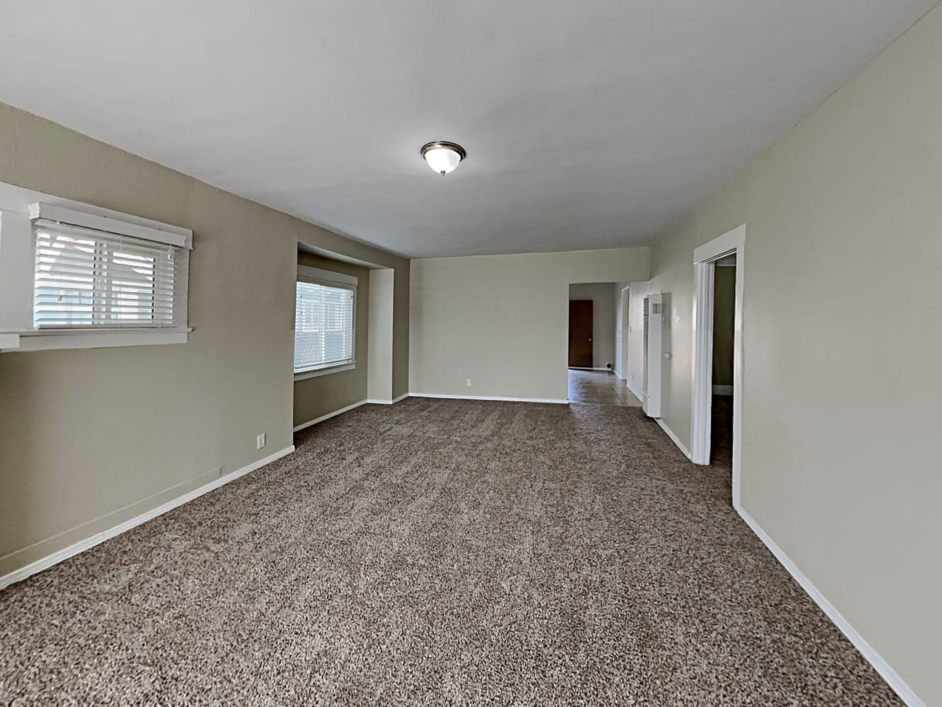 3415 Montclair St photo 5