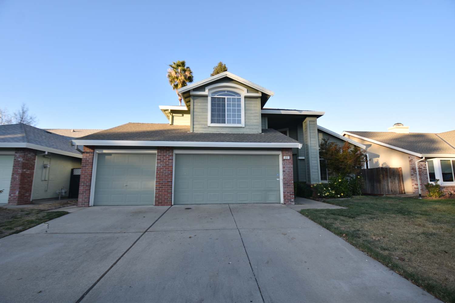 8107 Helmsdale Dr photo 3