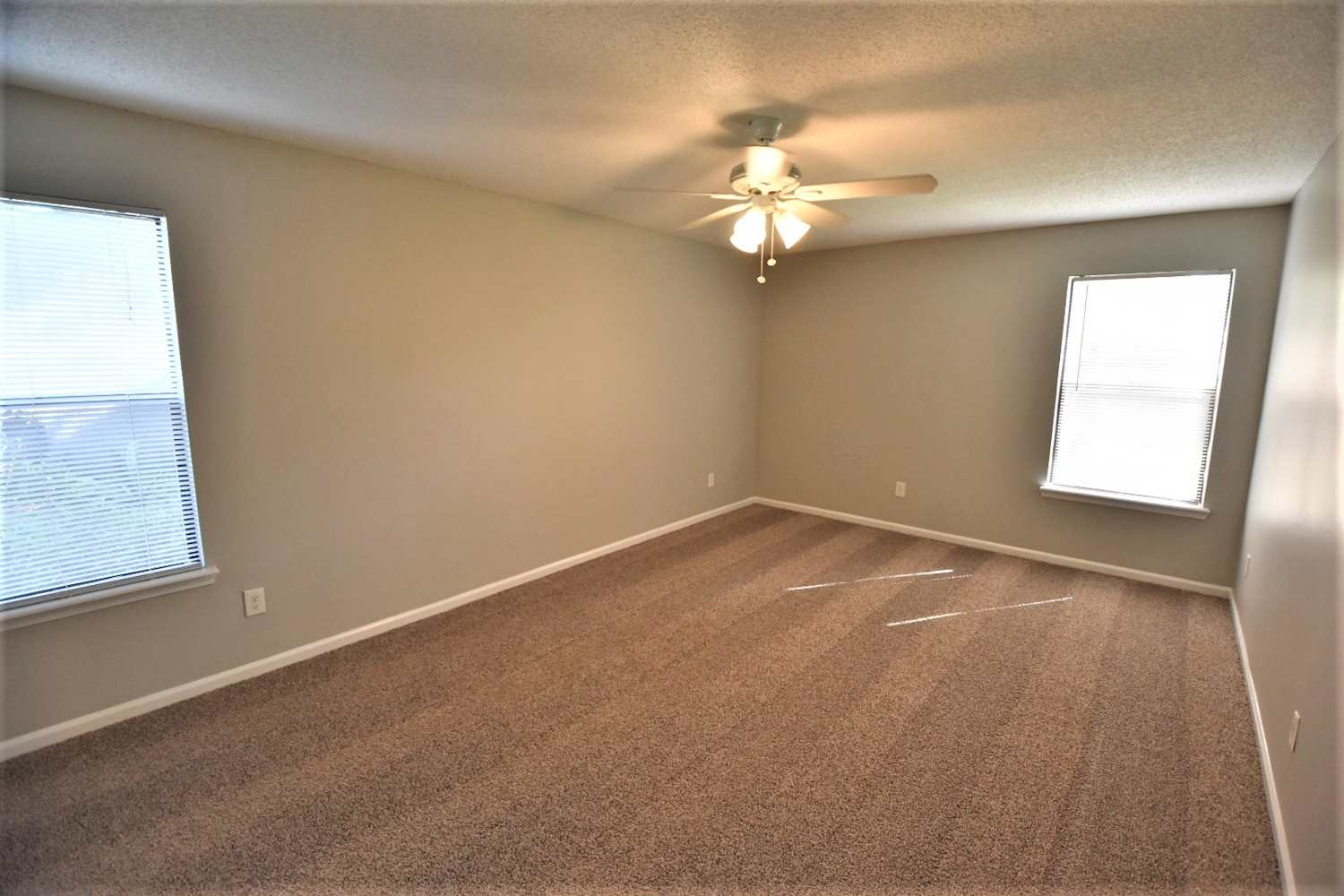 8478 Wessex Ct photo 5