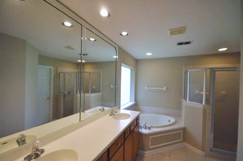 1620 Merroway Ln photo 3