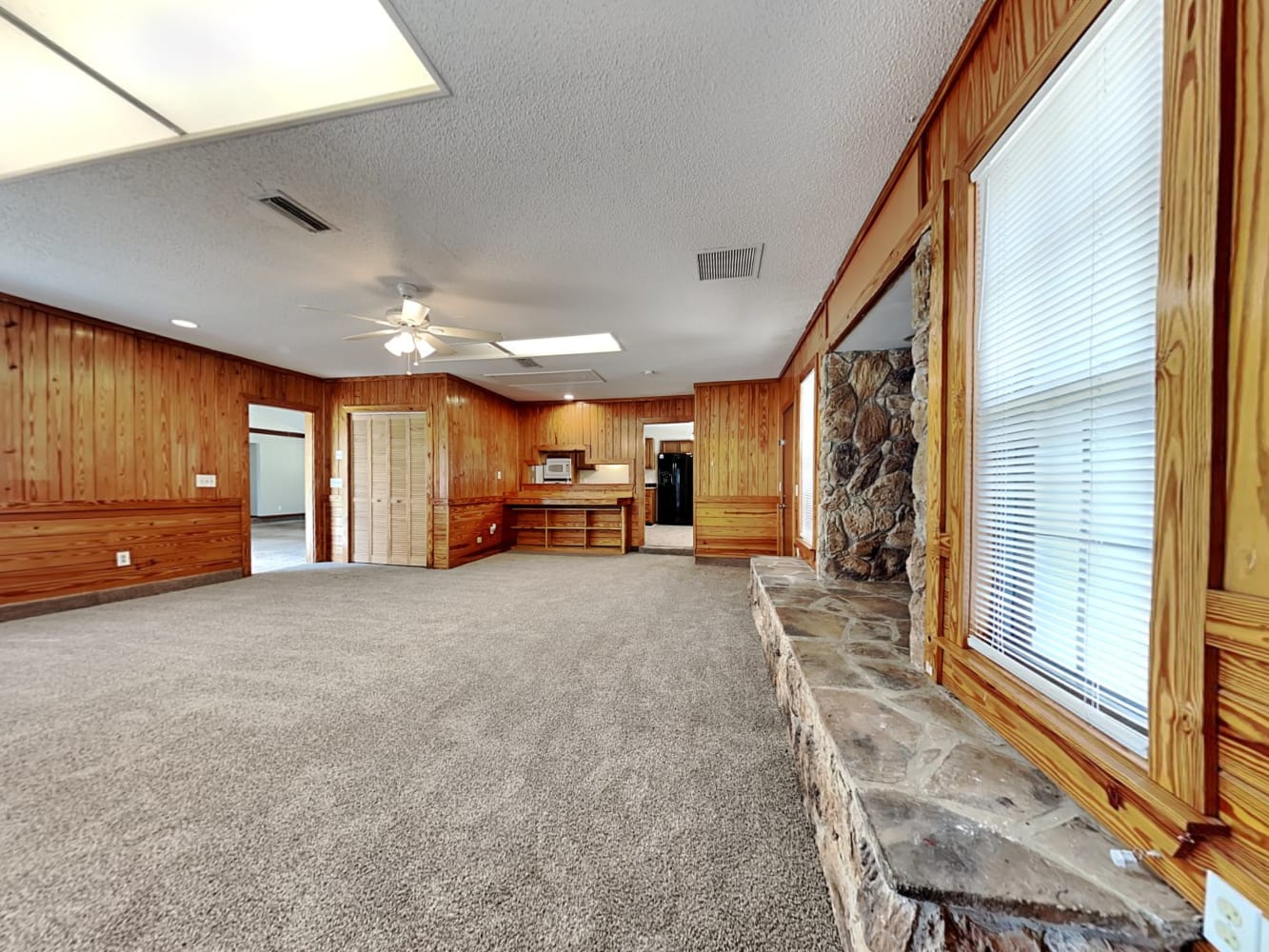 12507 Muscovy Dr photo 4