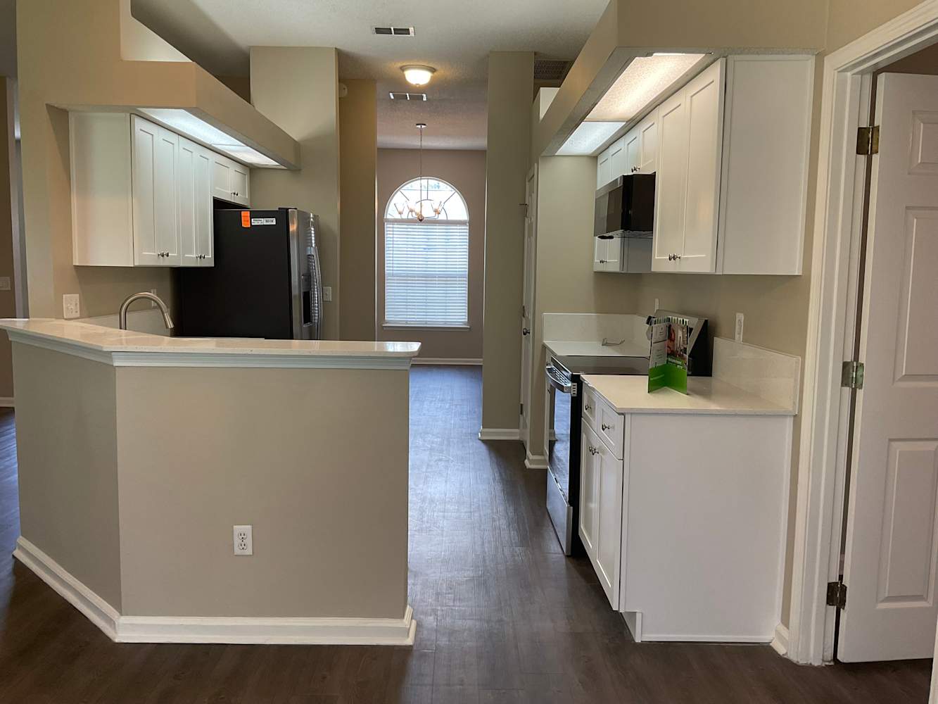 12243 Mantle Dr photo 5