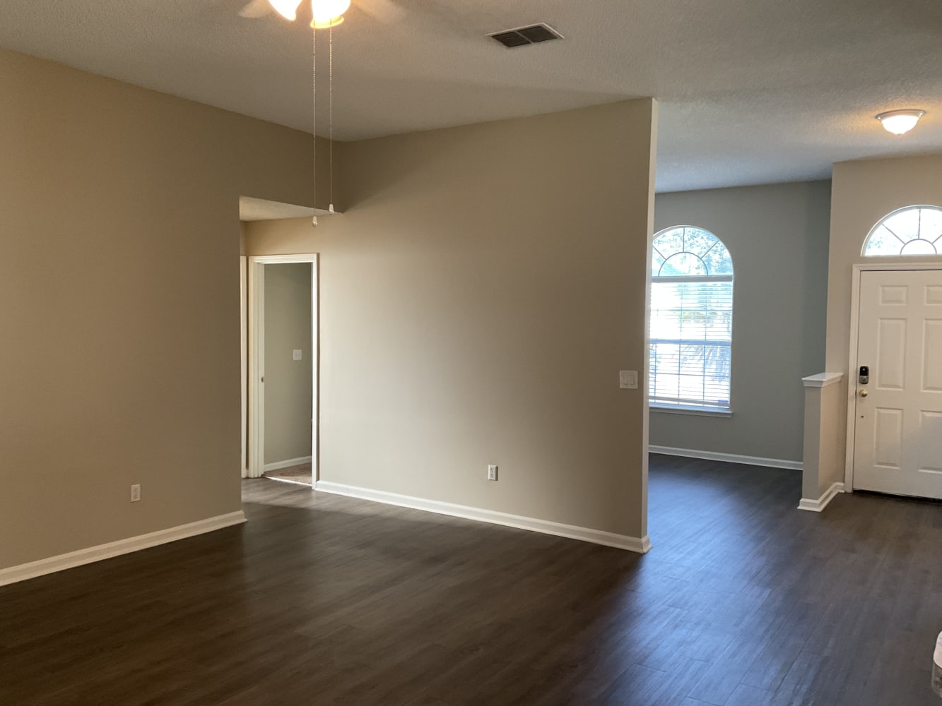 12243 Mantle Dr photo 3