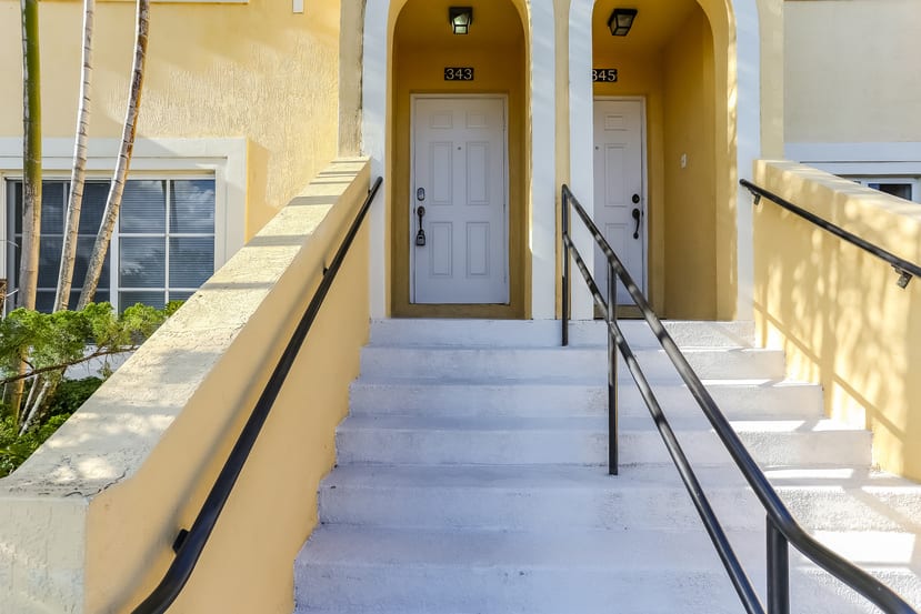 12421 SW 50th Ct photo 2