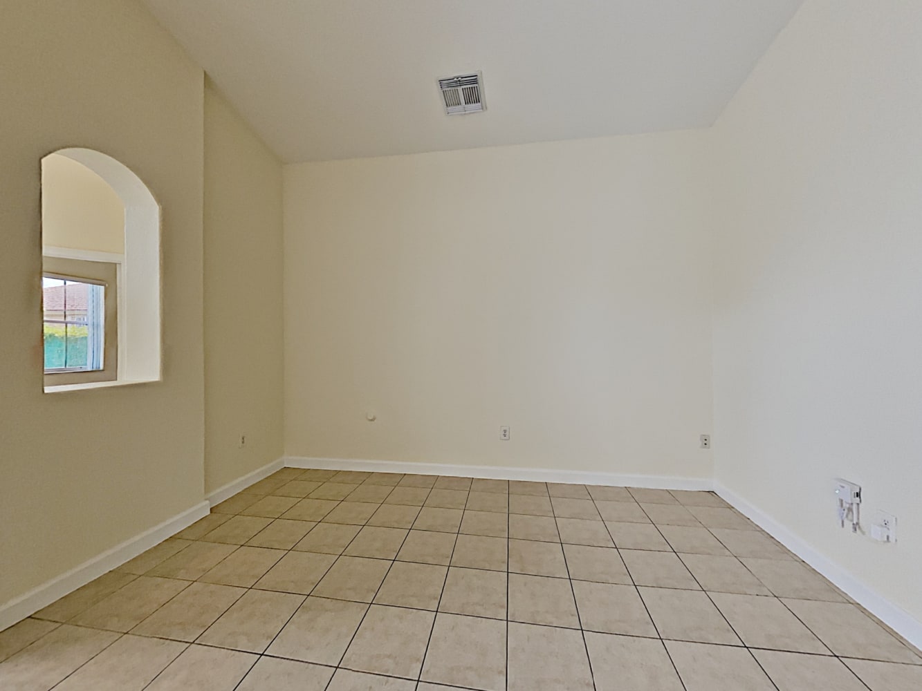 15470 SW 23rd Ln photo 3