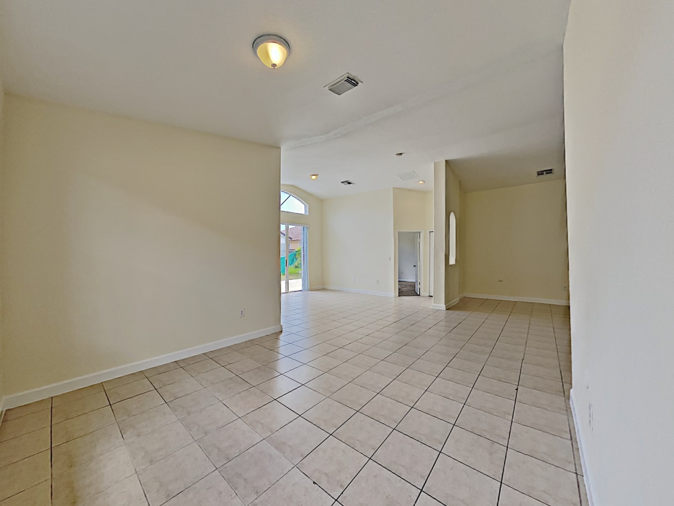 15470 SW 23rd Ln photo 4