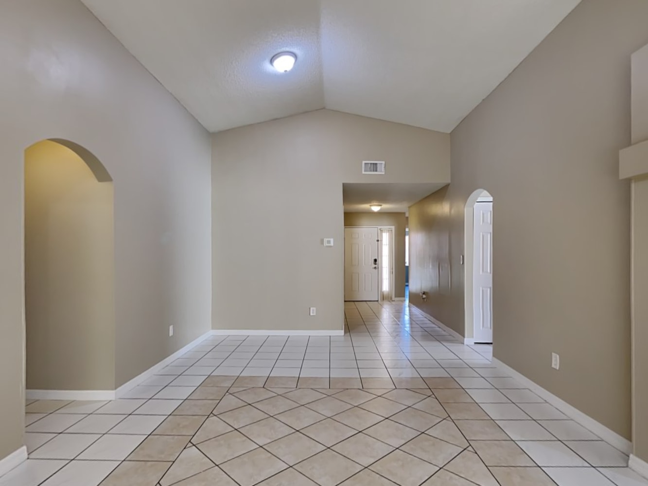 16028 SW 86th Ter photo 3