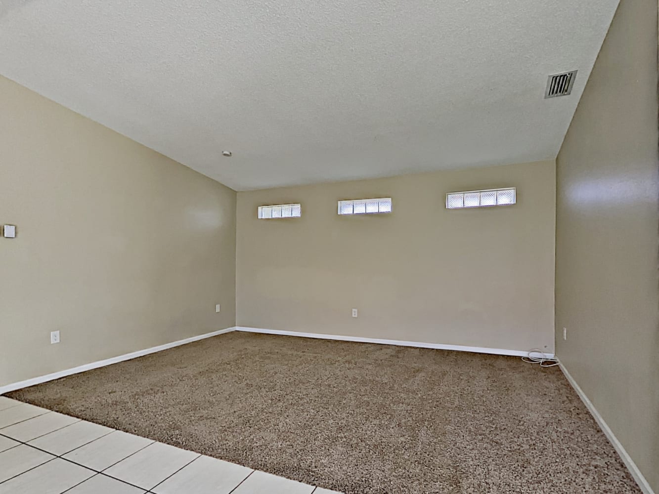 17011 SW 139th Pl photo 5