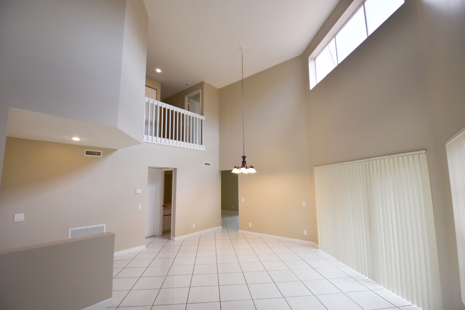 1282 Seagrape Cir photo 2