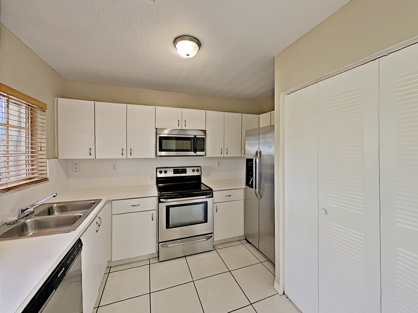 3849 SW 153rd Ct photo 5