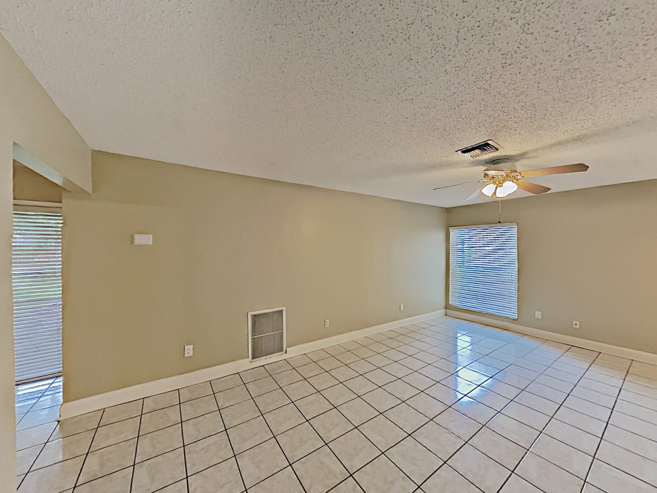 11364 Fairfield Ct photo 3