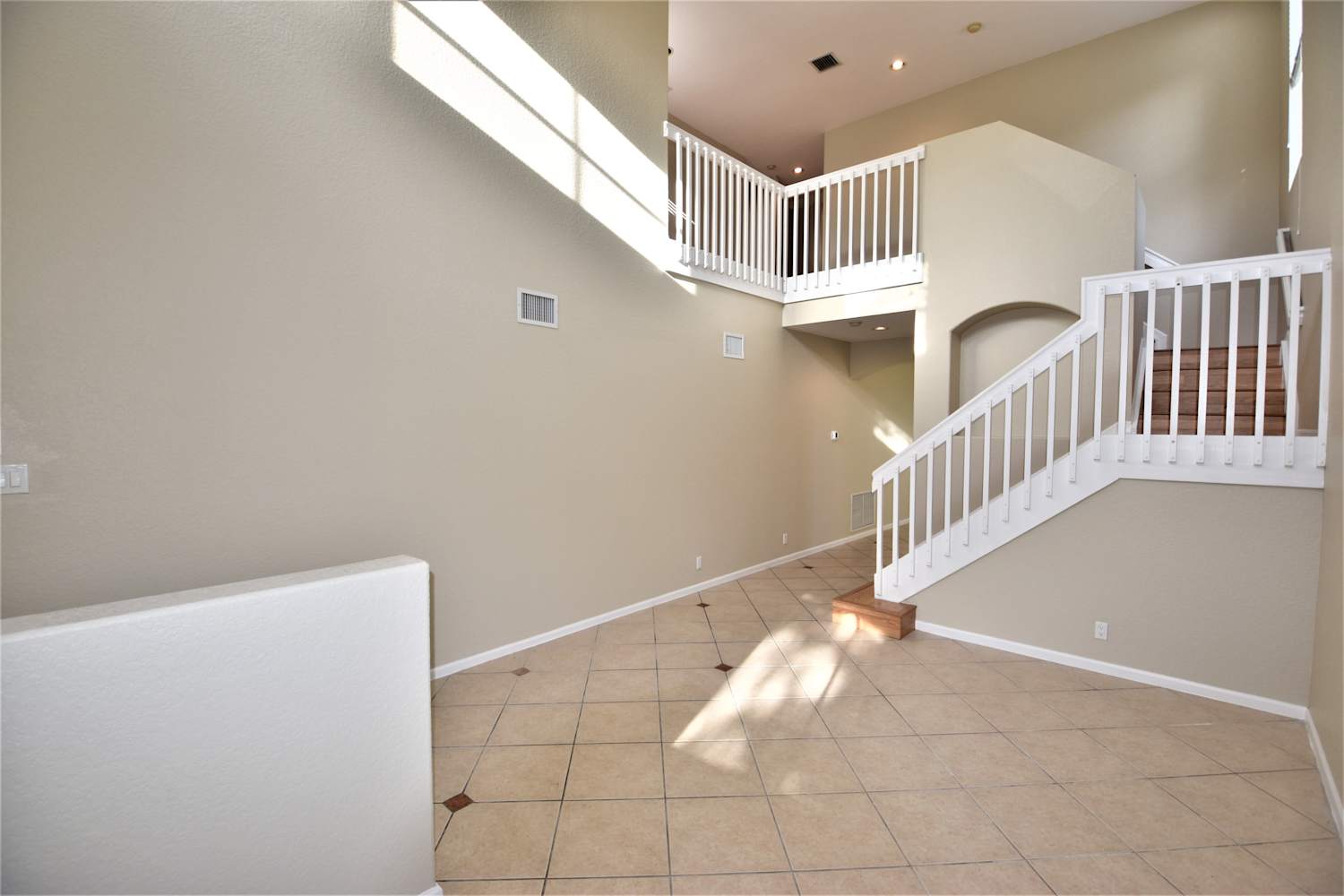 6655 Jacques Way photo 2