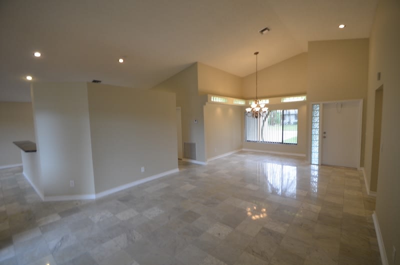 5021 NW 64th Dr photo 2