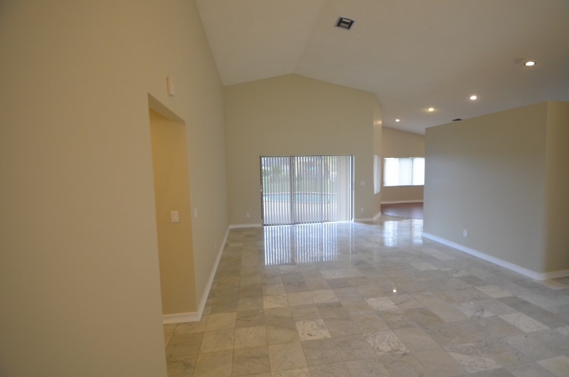 5021 NW 64th Dr photo 3