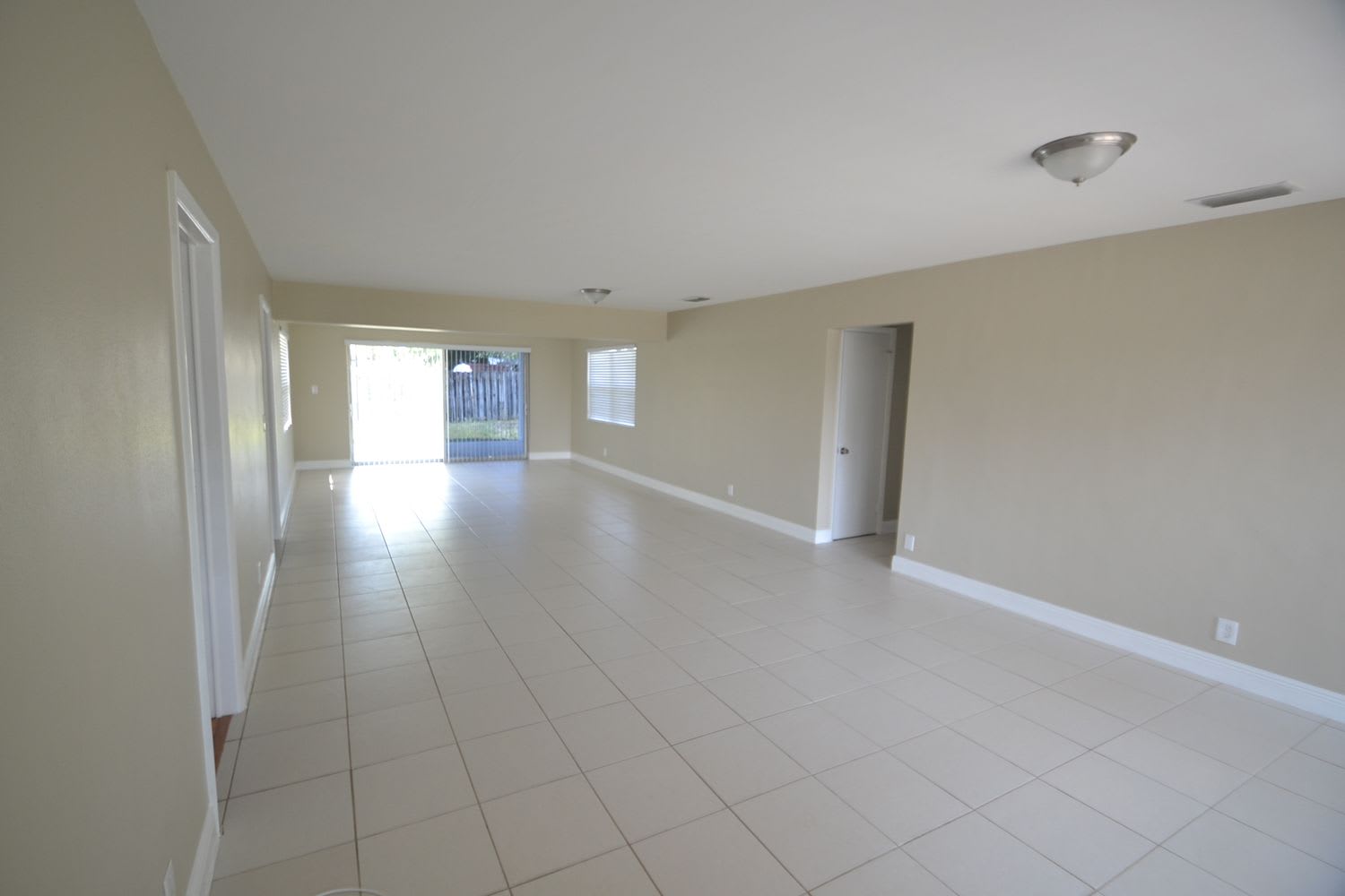 2038 7th Ct S photo 3