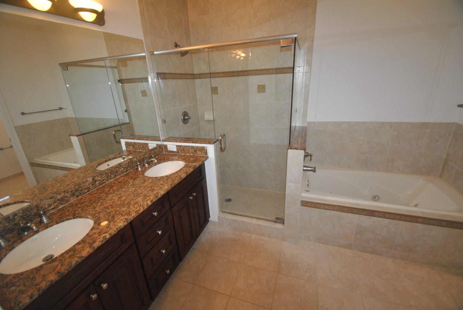 8308 NW 8th Ter photo 5