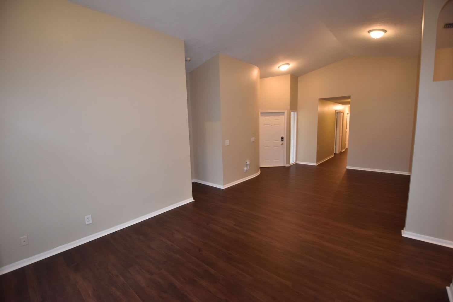 7843 Nautique Ct photo 2