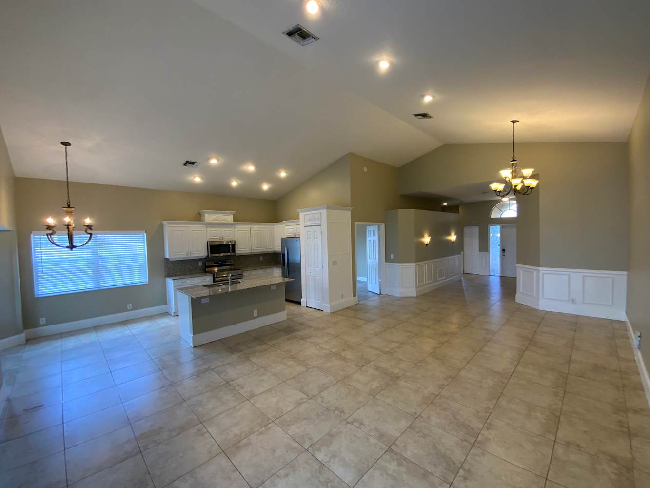 7810 Hoffy Cir photo 5