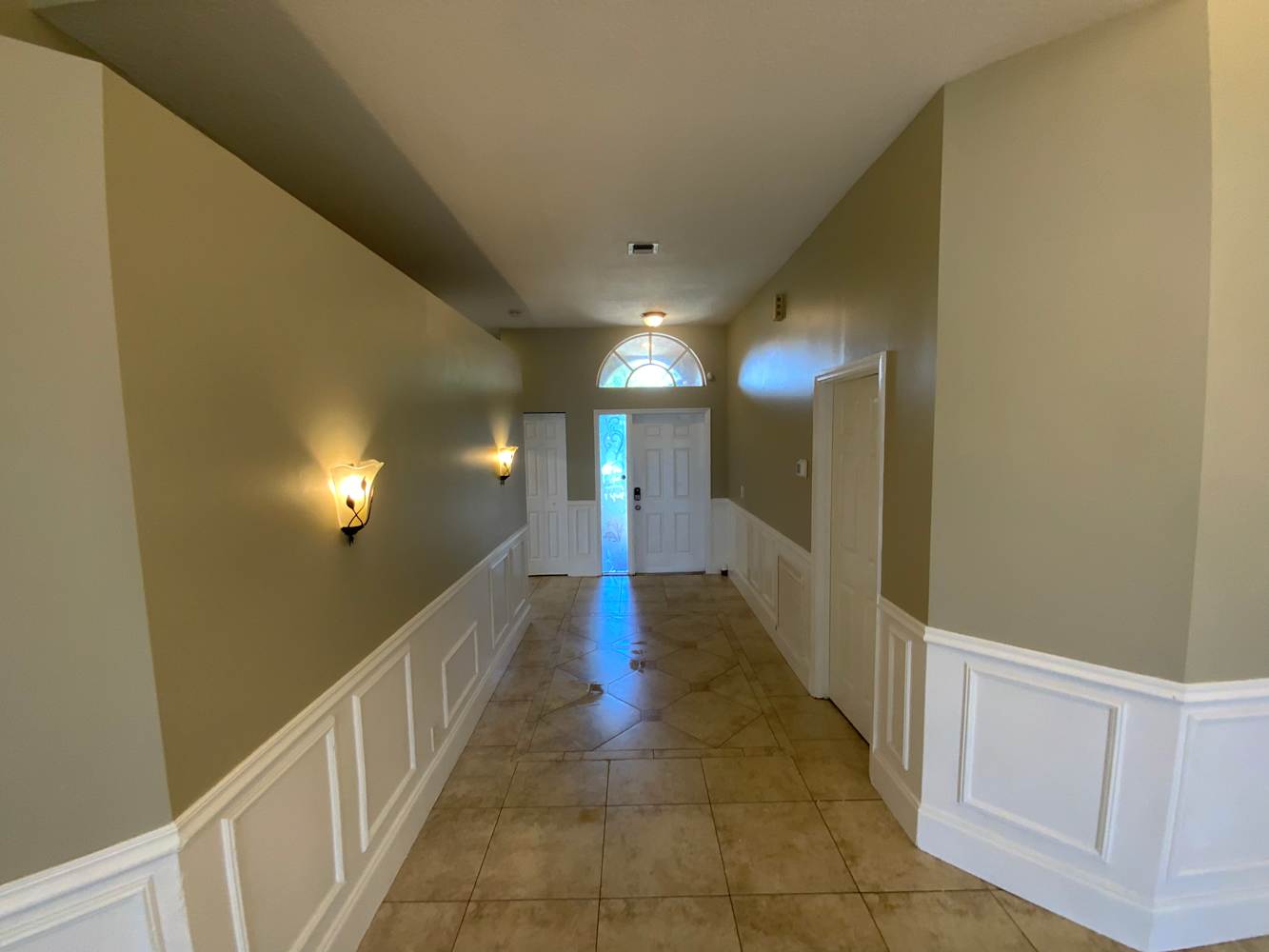 7810 Hoffy Cir photo 3