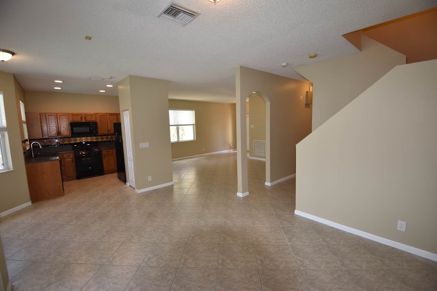 10415 Little Mustang Way photo 2