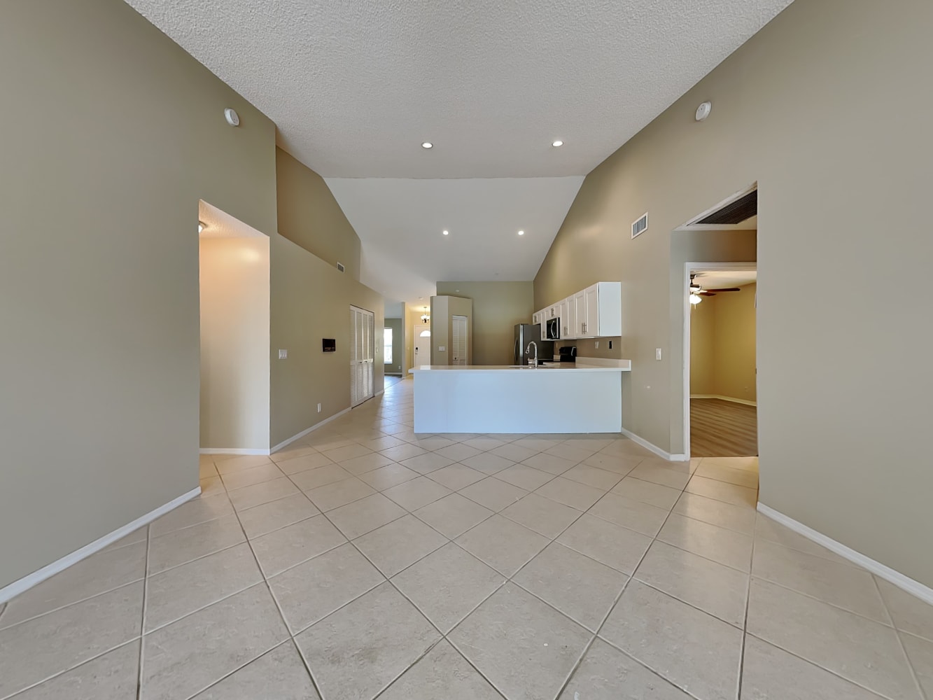 11409 Coral Bay Dr photo 5