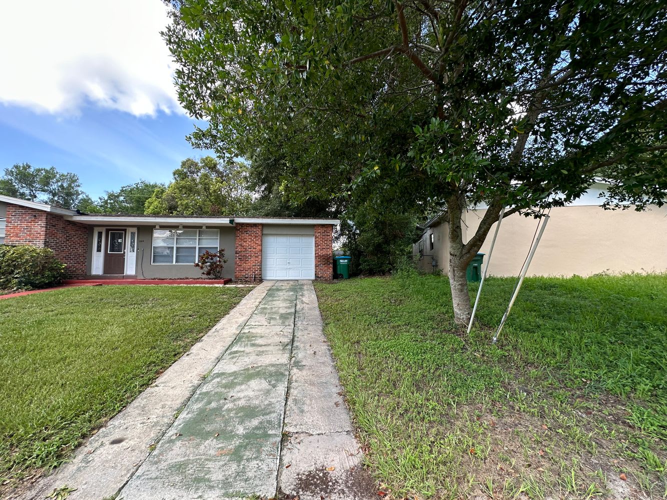 1324 W Hartley Cir photo 2