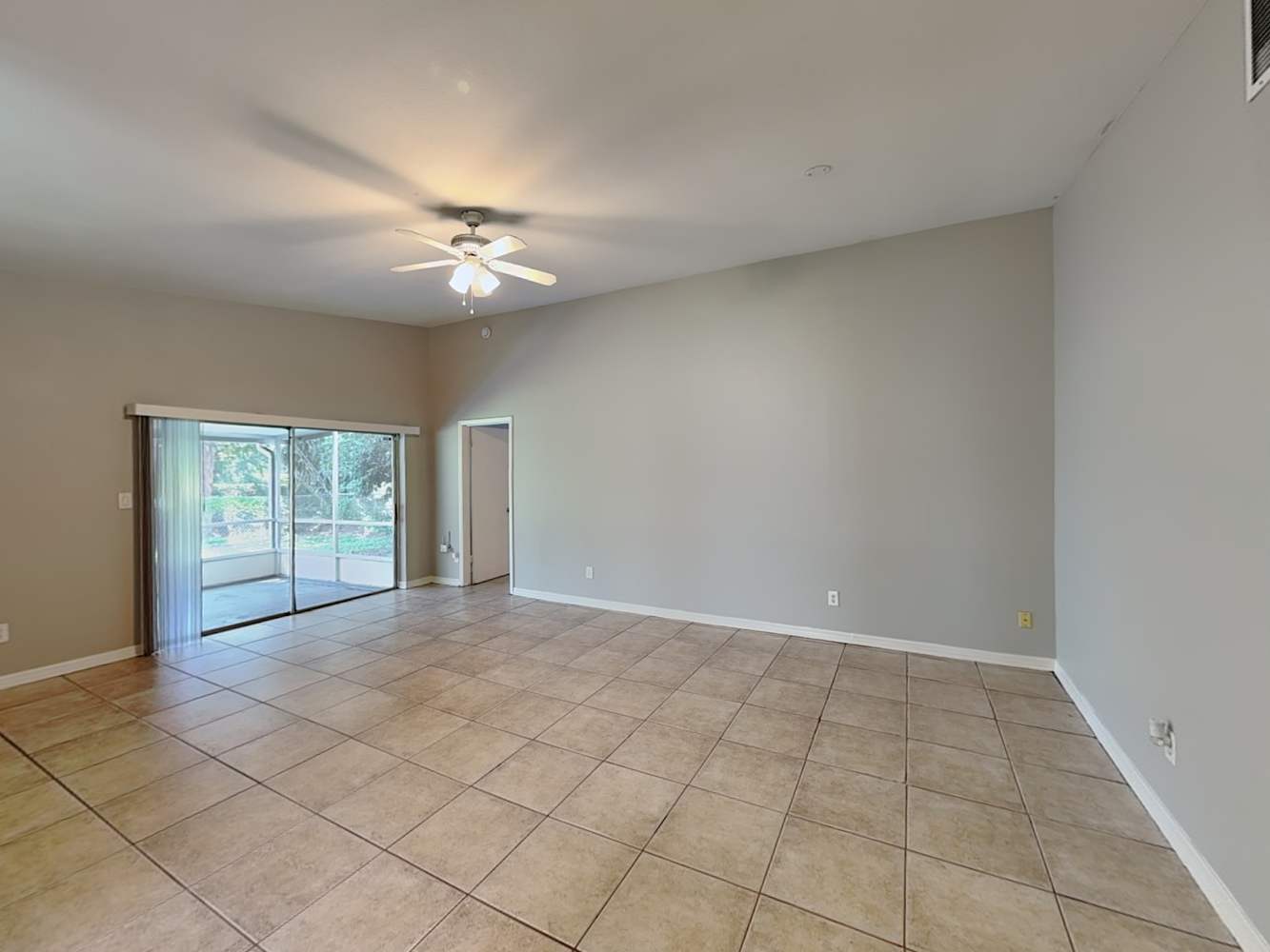 2672 Whisper Lakes Club Cir photo 5