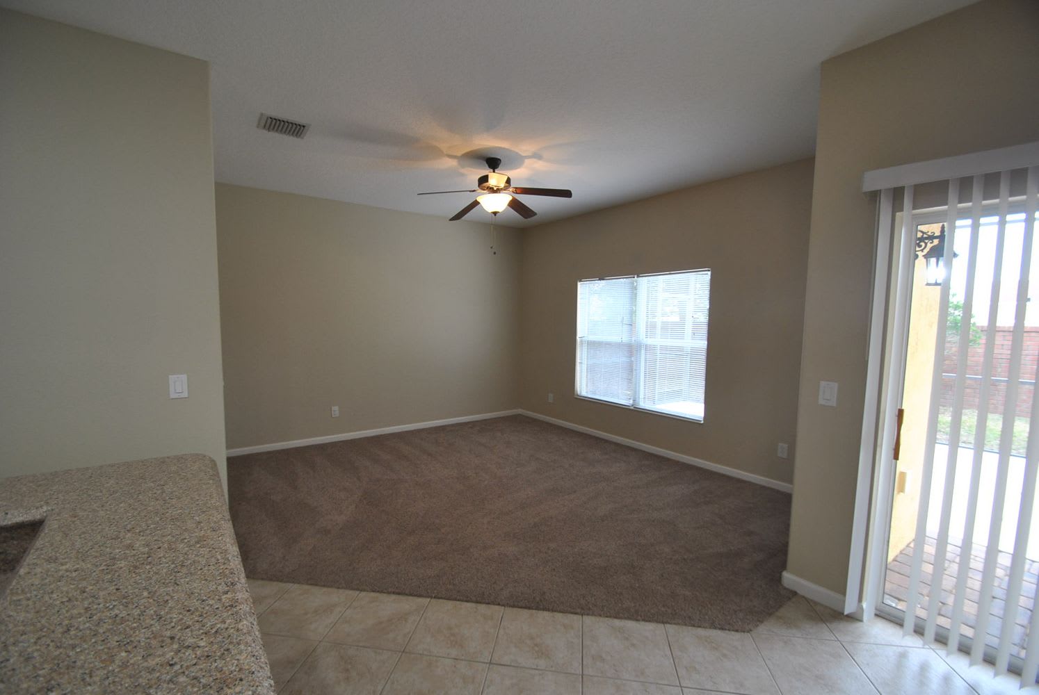 3835 Ryegrass St photo 4