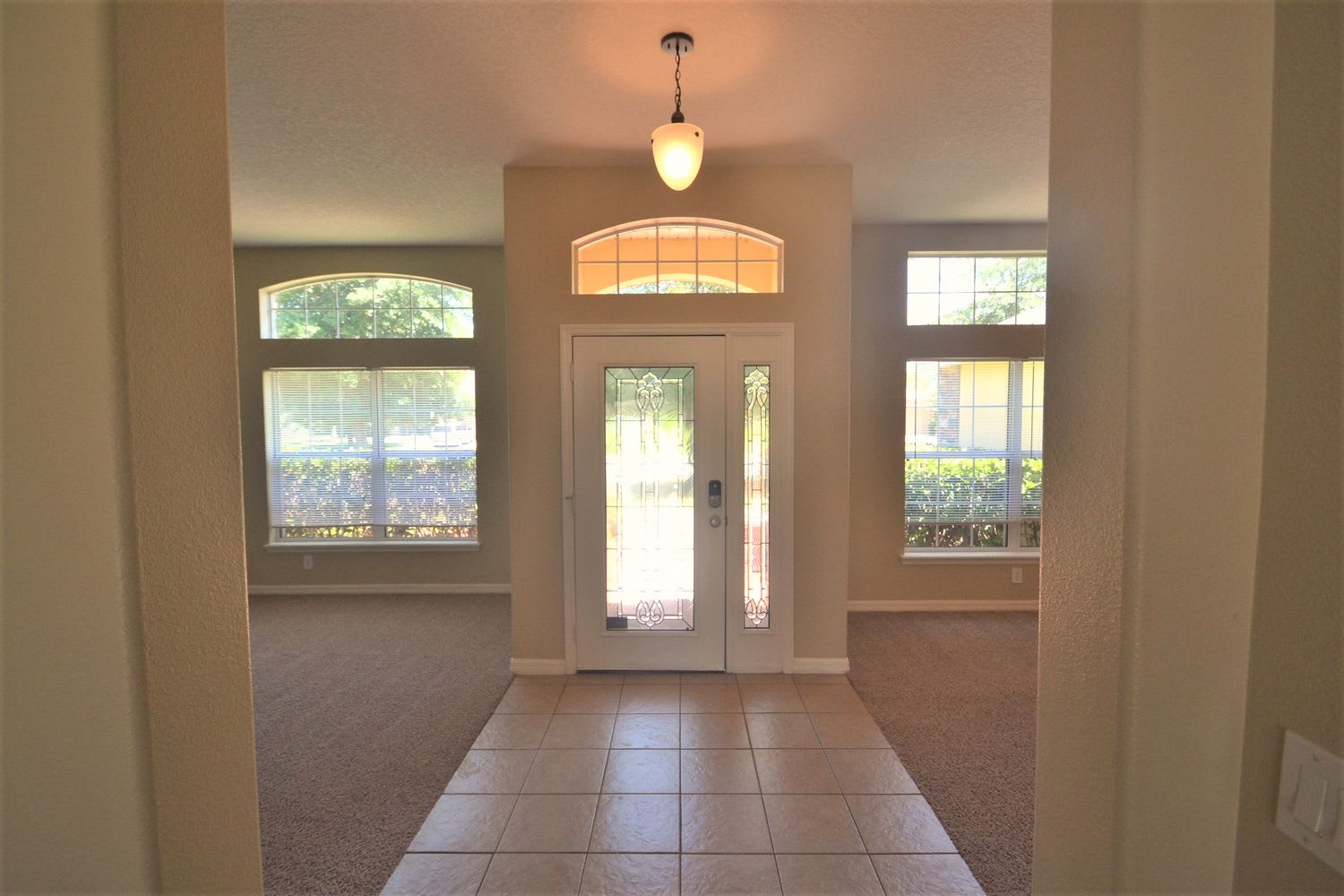 67 Virginia Ave photo 3