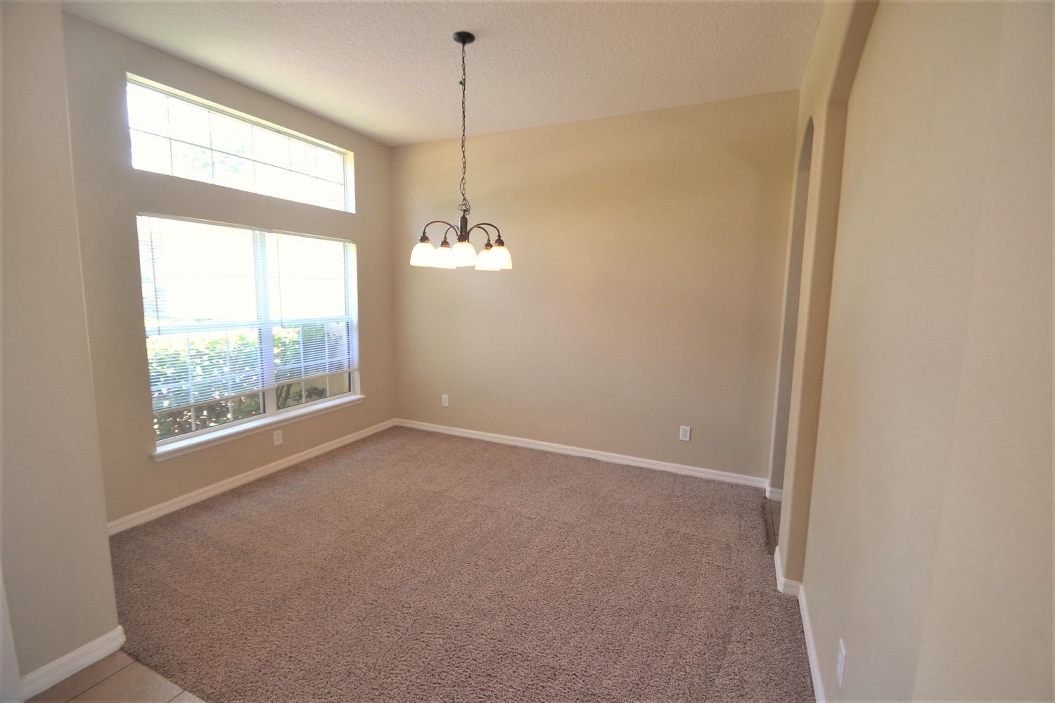 67 Virginia Ave photo 4