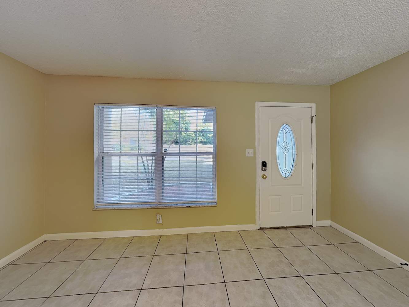 2506 Newbolt Dr photo 3