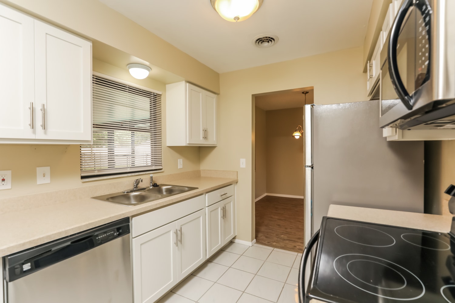 10948 Tangora St photo 5