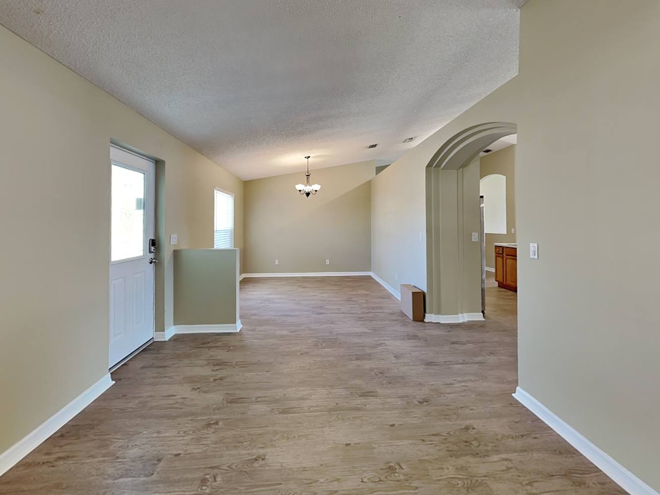 1712 Laramie Cir photo 4