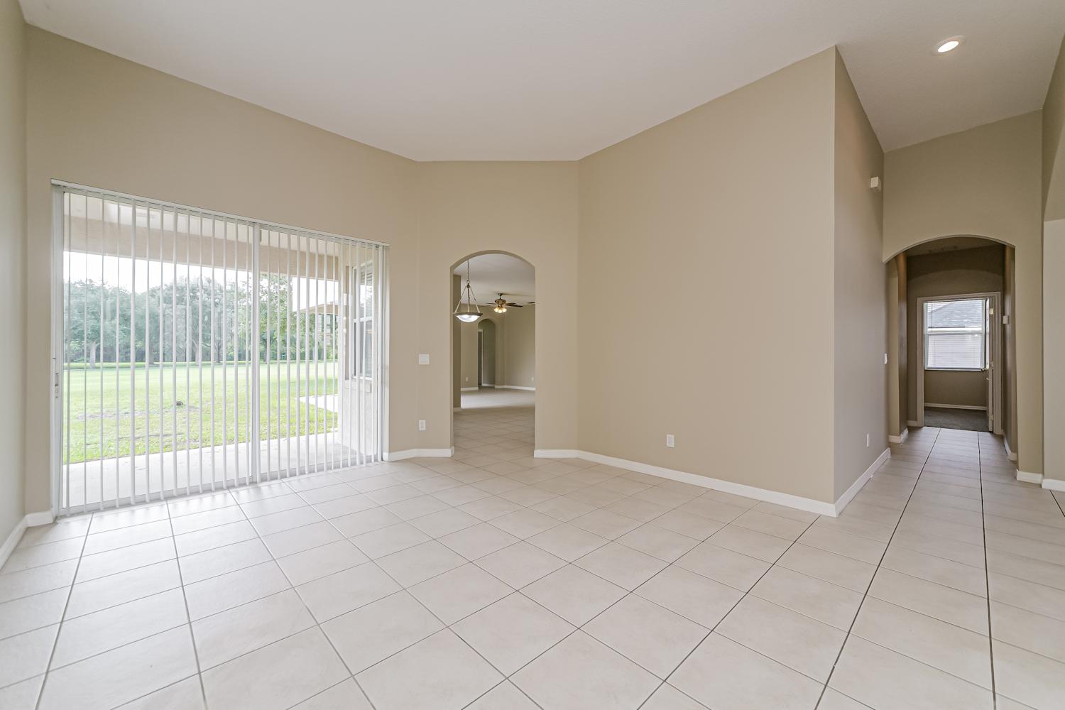 2603 Maggiore Cir photo 4