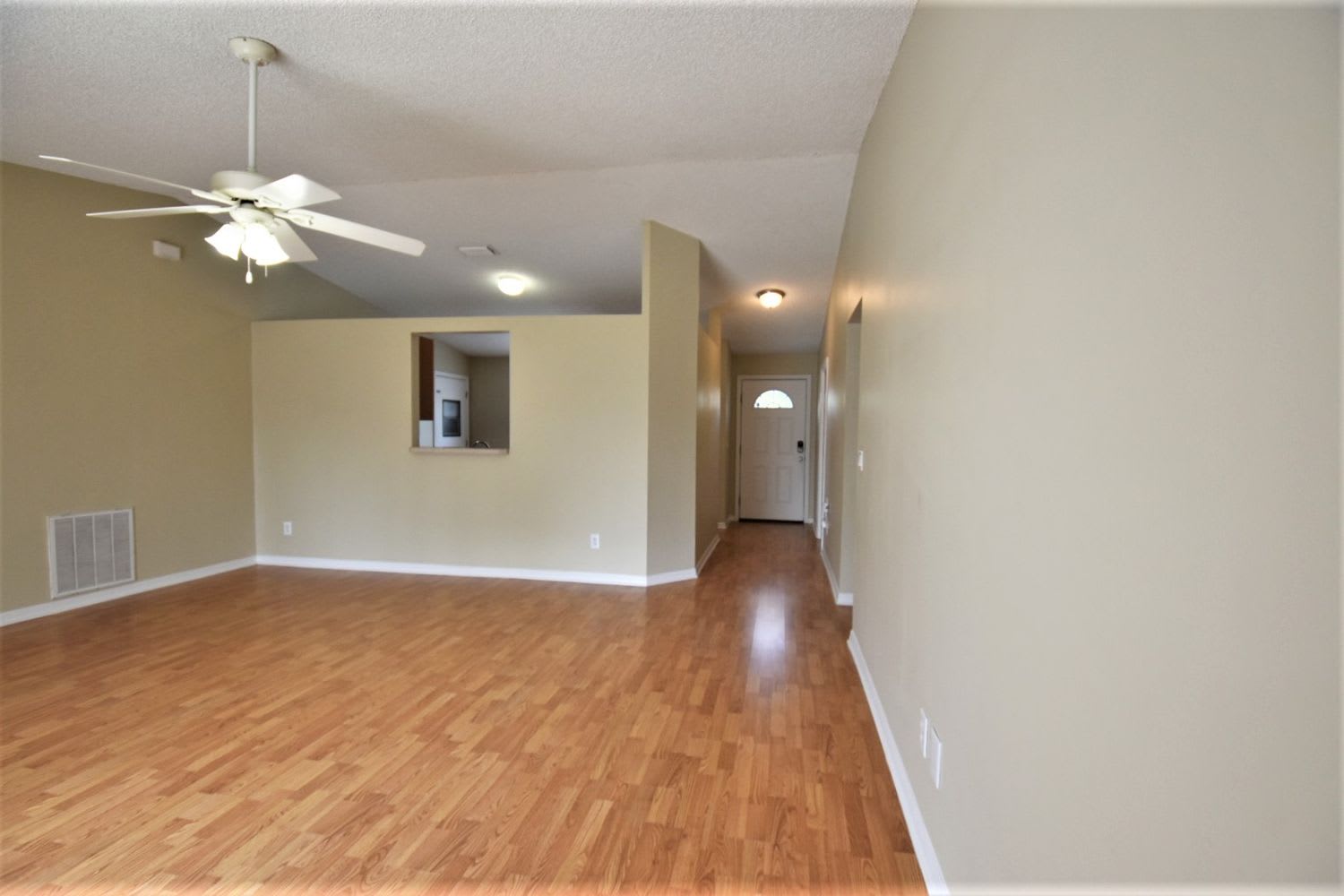1460 Casa Rd photo 2