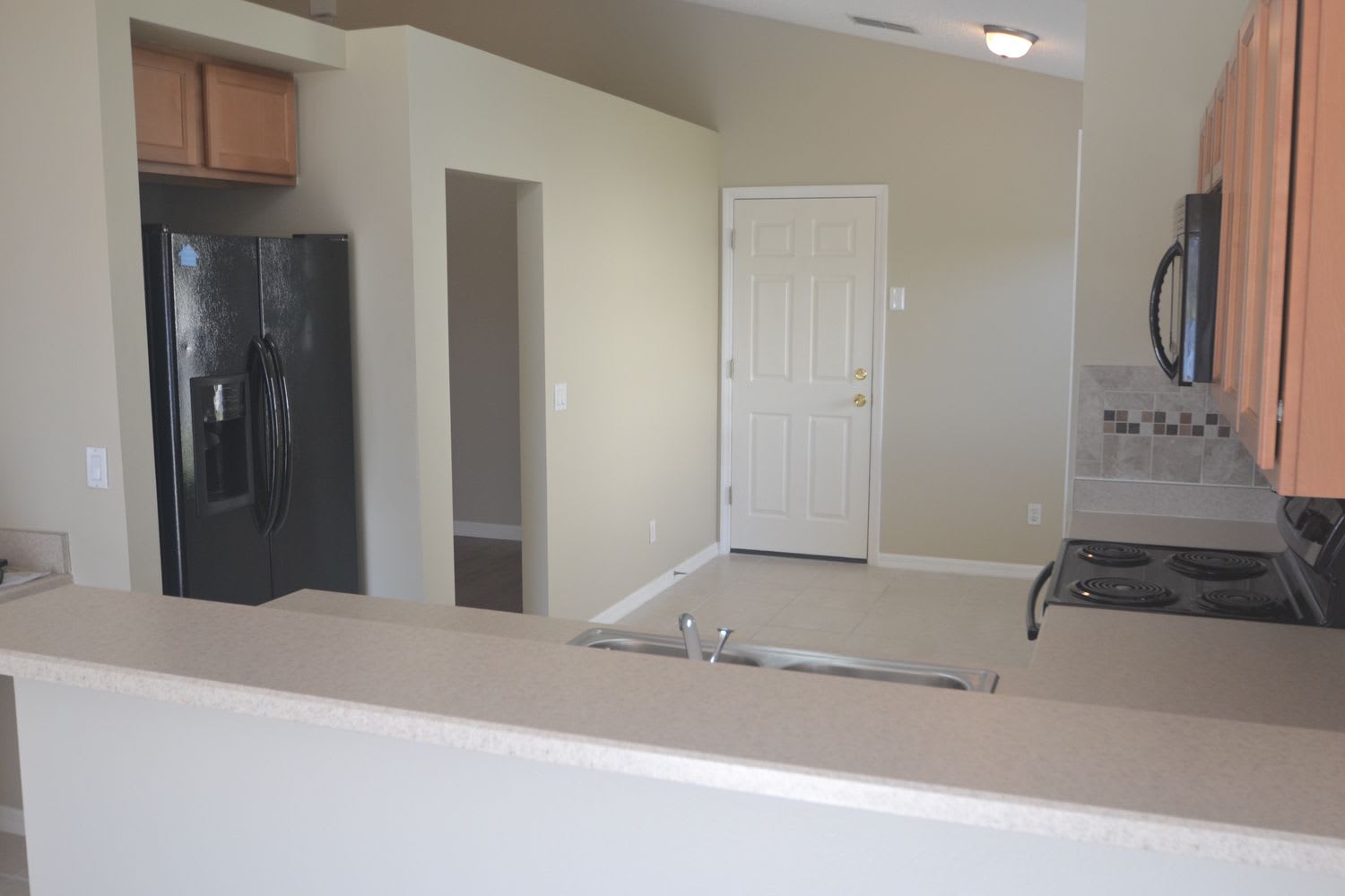 2126 Darlin Cir photo 3