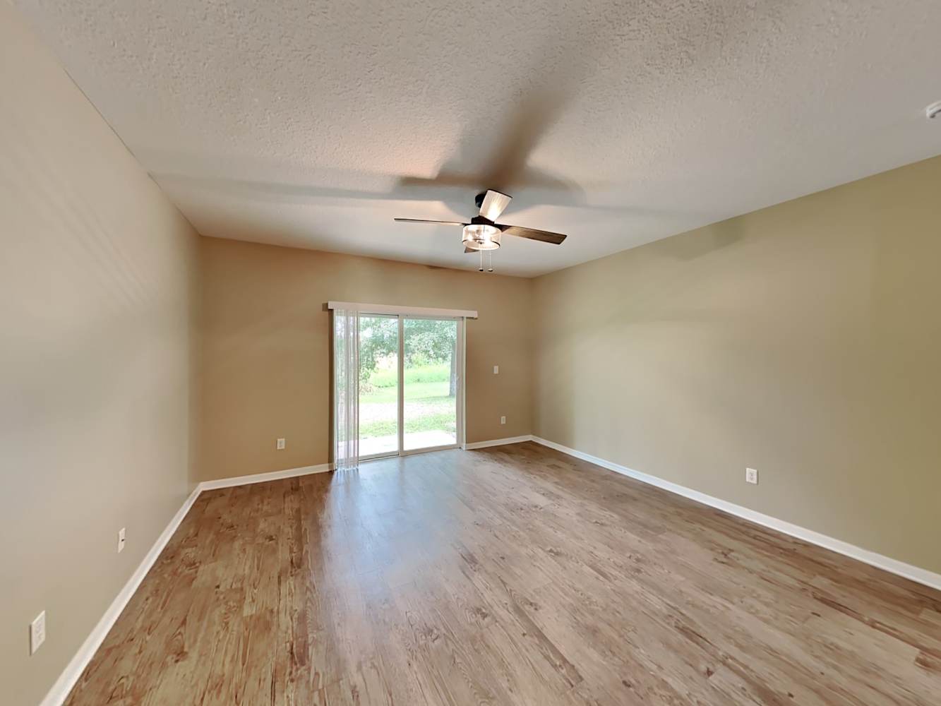 5848 Windsong Oak Dr photo 4