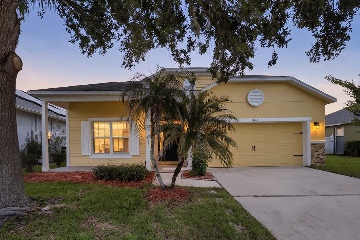 13161 Sapphire Falls Ln photo 3