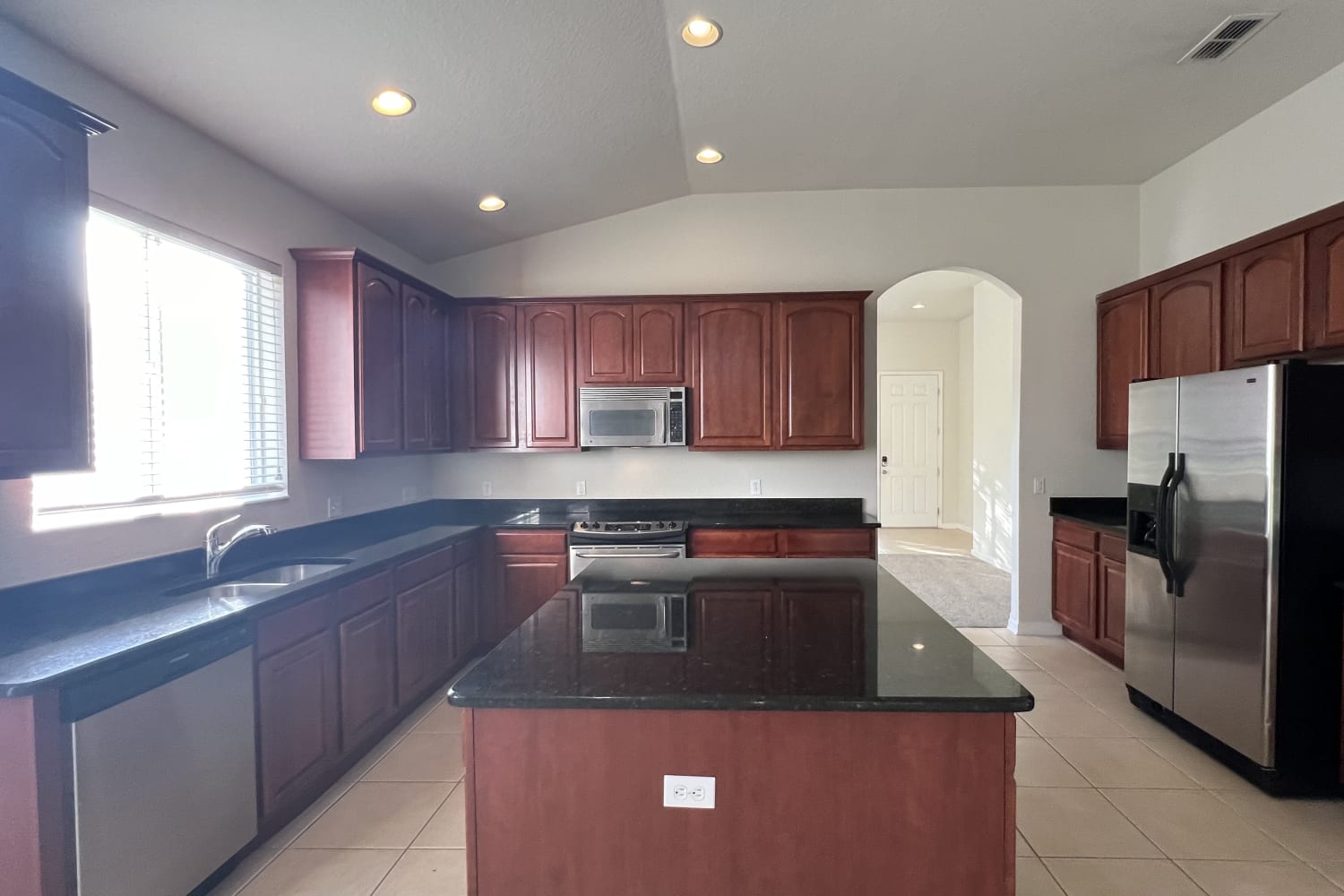 415 Balboa Blvd photo 4