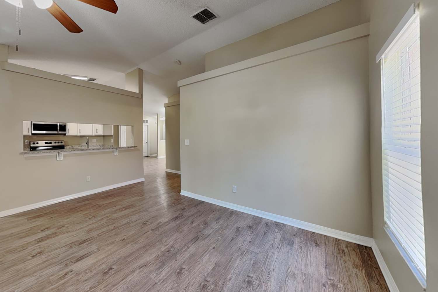14841 Margaux Dr photo 5