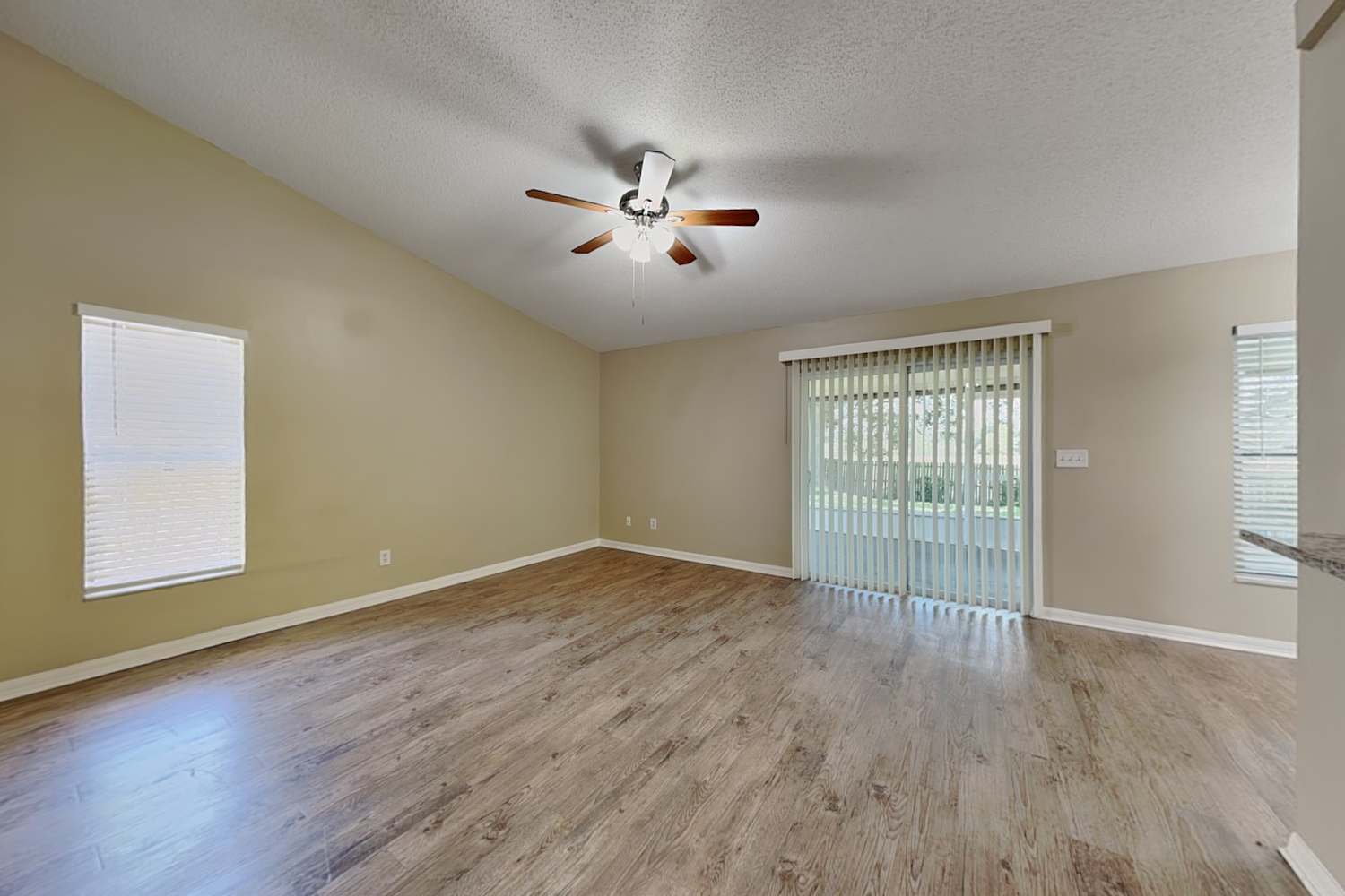 14841 Margaux Dr photo 3