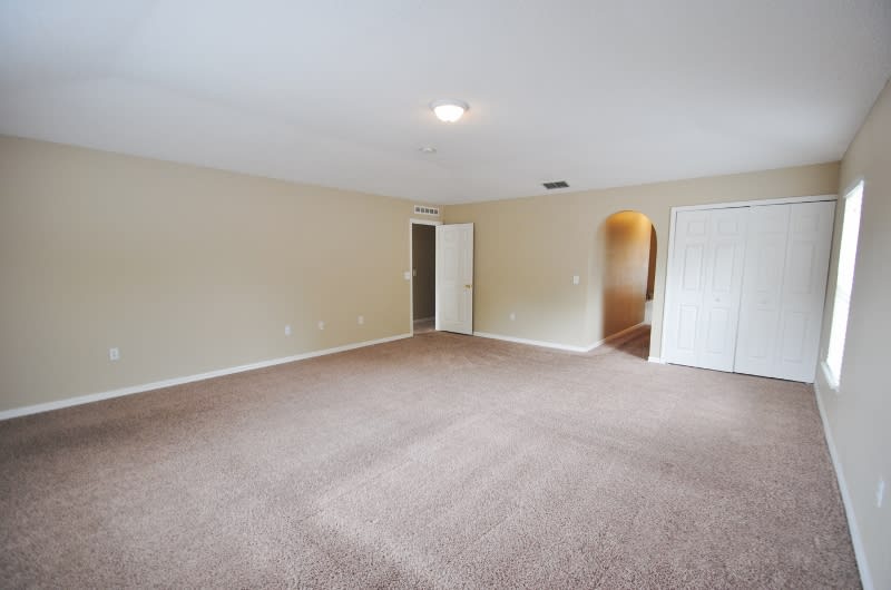 1249 Stonewater Cir photo 5