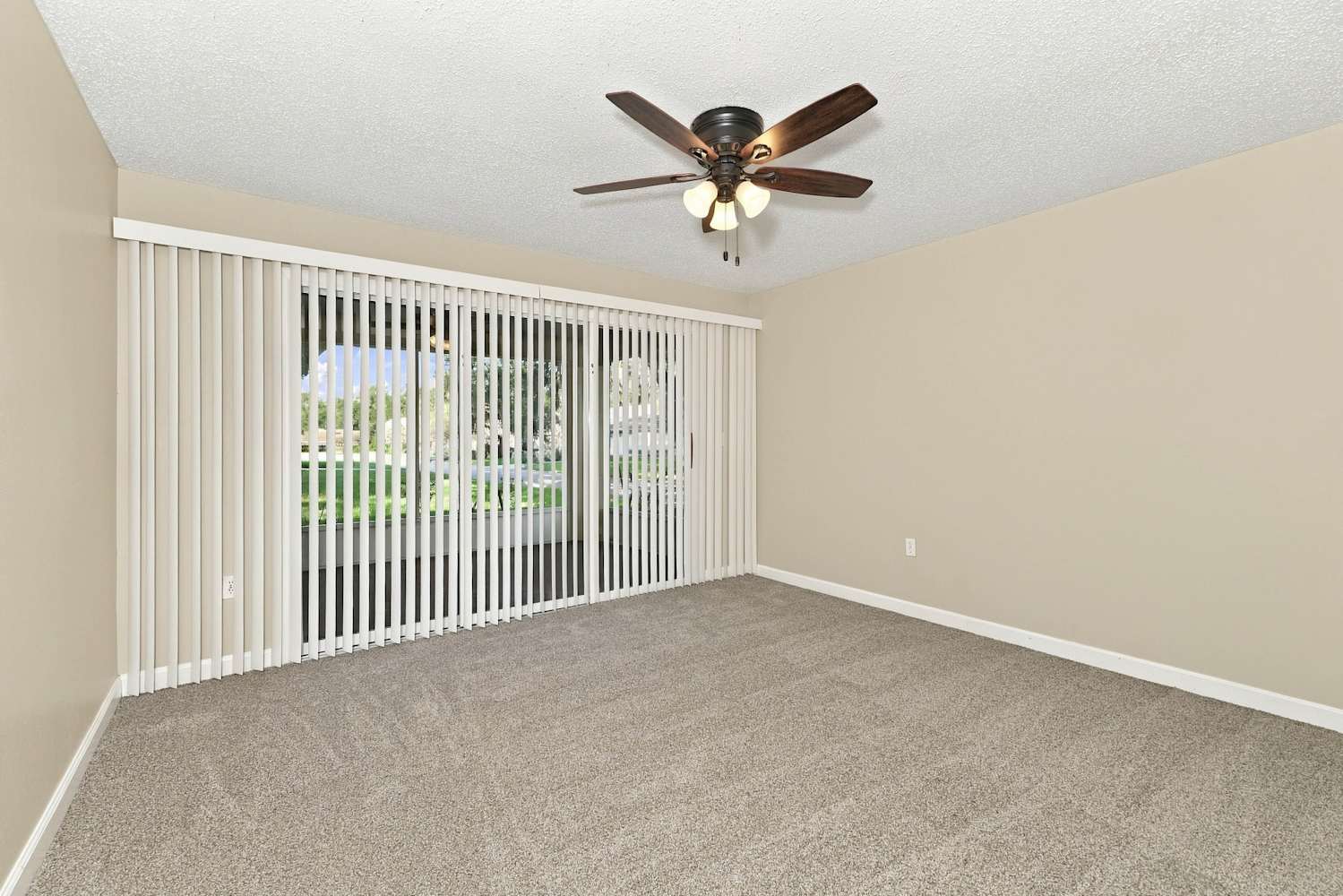 763 Sagewood Dr photo 4