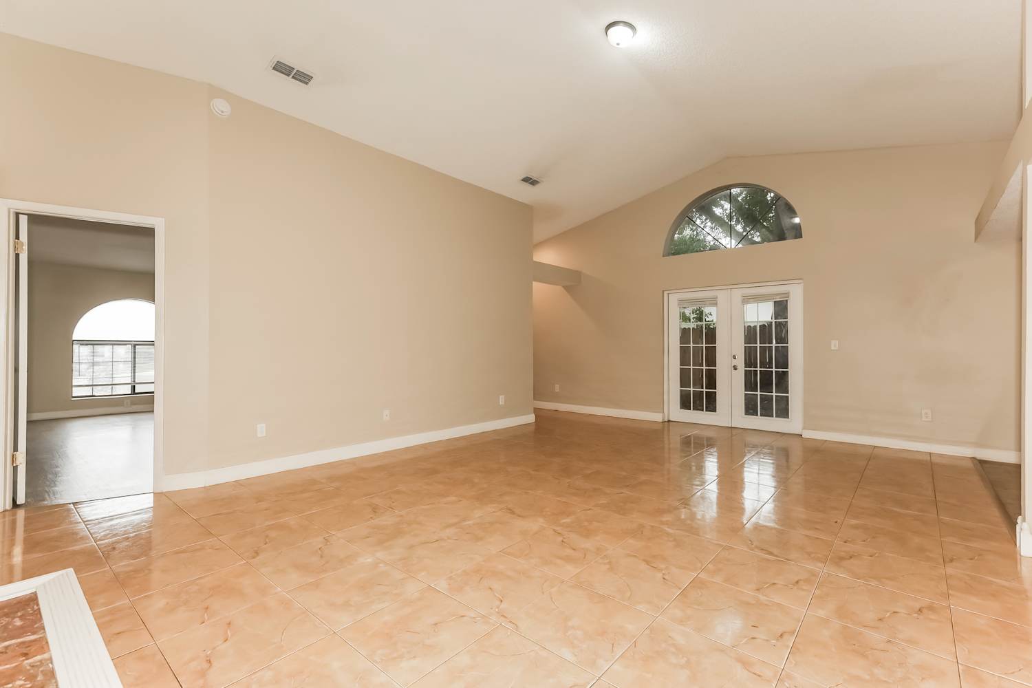 1003 Pinehaven Ct photo 5